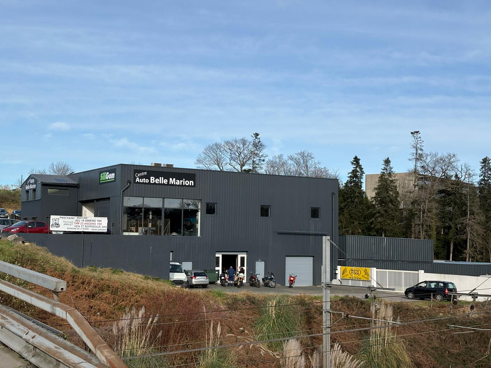 Ravalement façade peinture gris Anglet